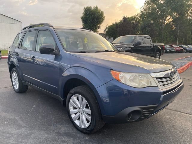 Used 2012 Subaru Forester 2.5X w/ Alloy Wheel Pkg AWD/4WD image 2