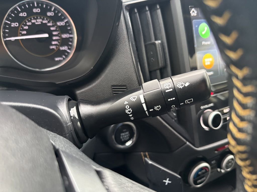 Used 2022 Subaru Crosstrek 2.5i Sport w/ Moonroof Package image 23