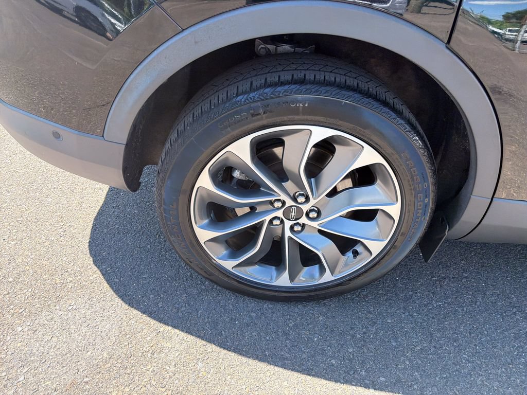 Certified 2022 Lincoln Nautilus Reserve AWD/4WD image 33