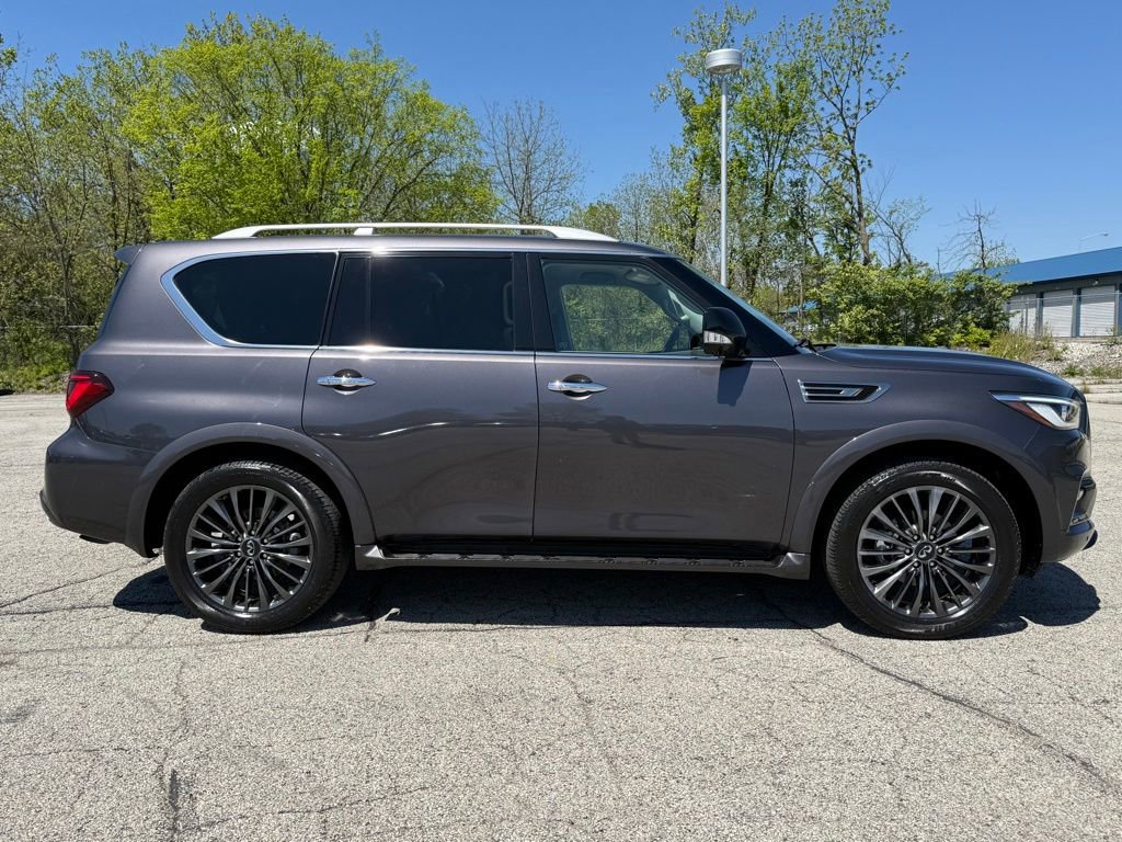 Certified 2023 INFINITI QX80 Premium Select w/ Cargo Package AWD/4WD image 5