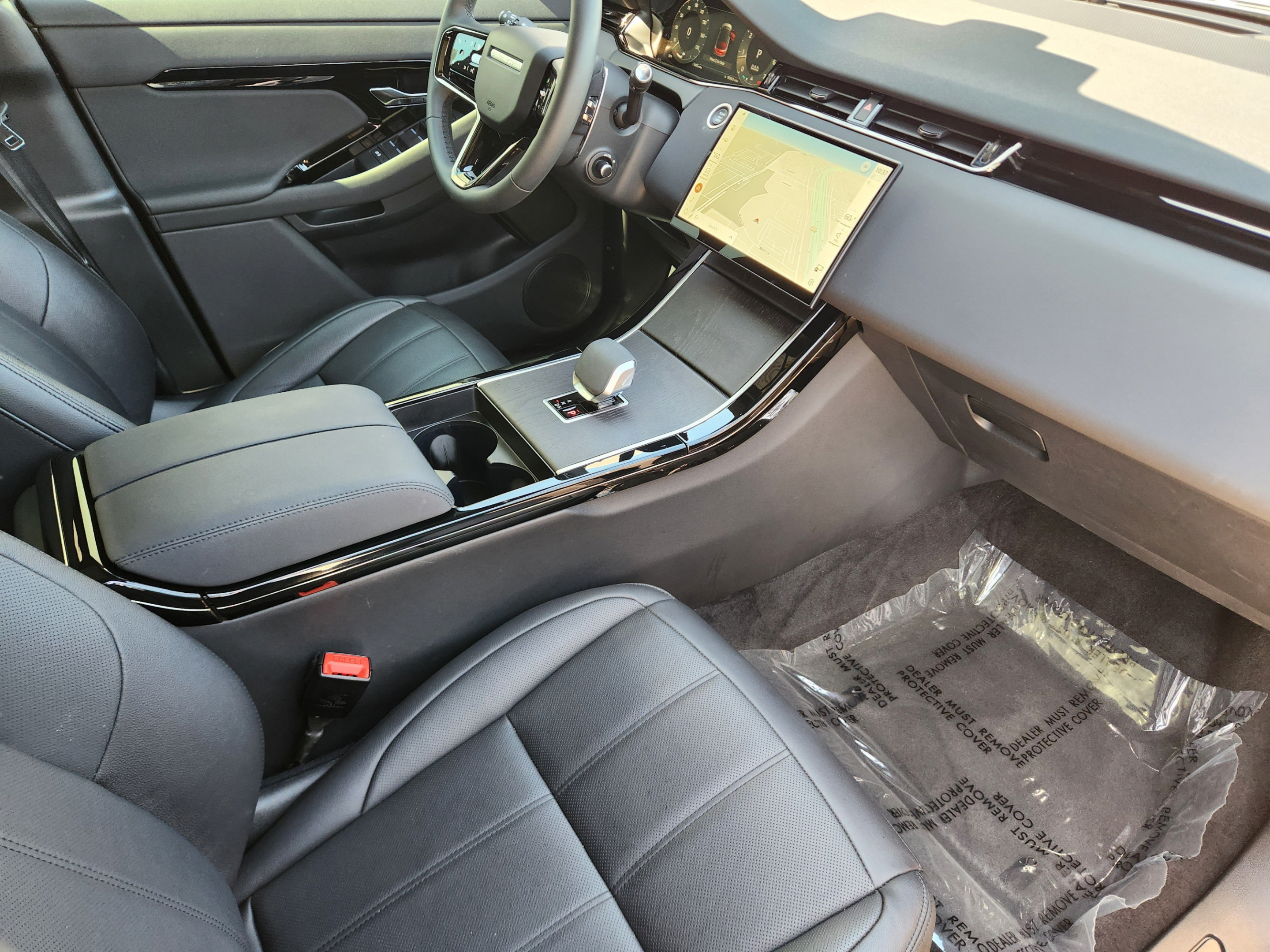 Certified 2026 Land Rover Range Rover Evoque S AWD/4WD image 11