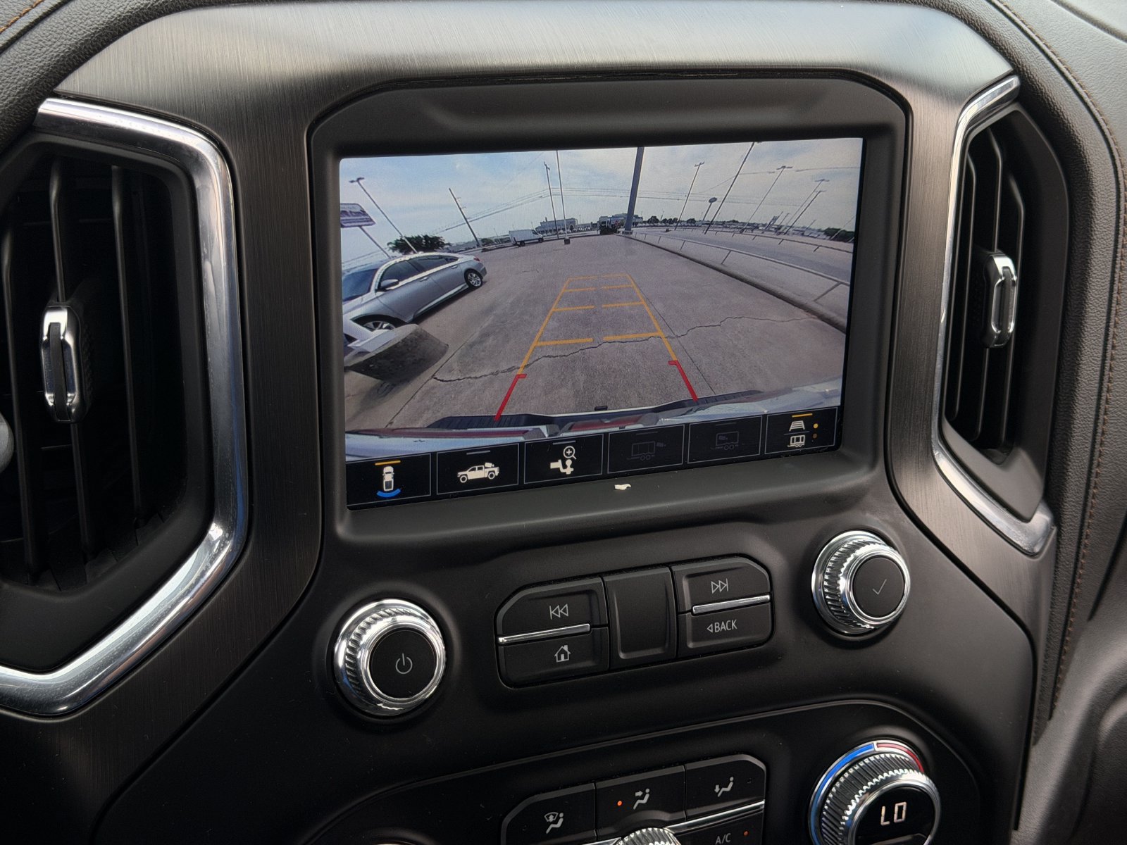 Used 2023 GMC Sierra 2500 AT4 w/ Gooseneck/5TH Wheel Package AWD/4WD image 21
