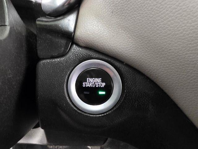 Used 2018 Chevrolet Equinox LS FWD image 21