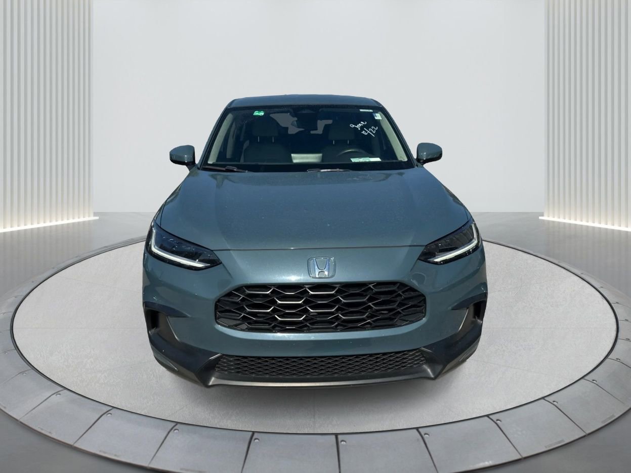 Used 2023 Honda HR-V LX image 2