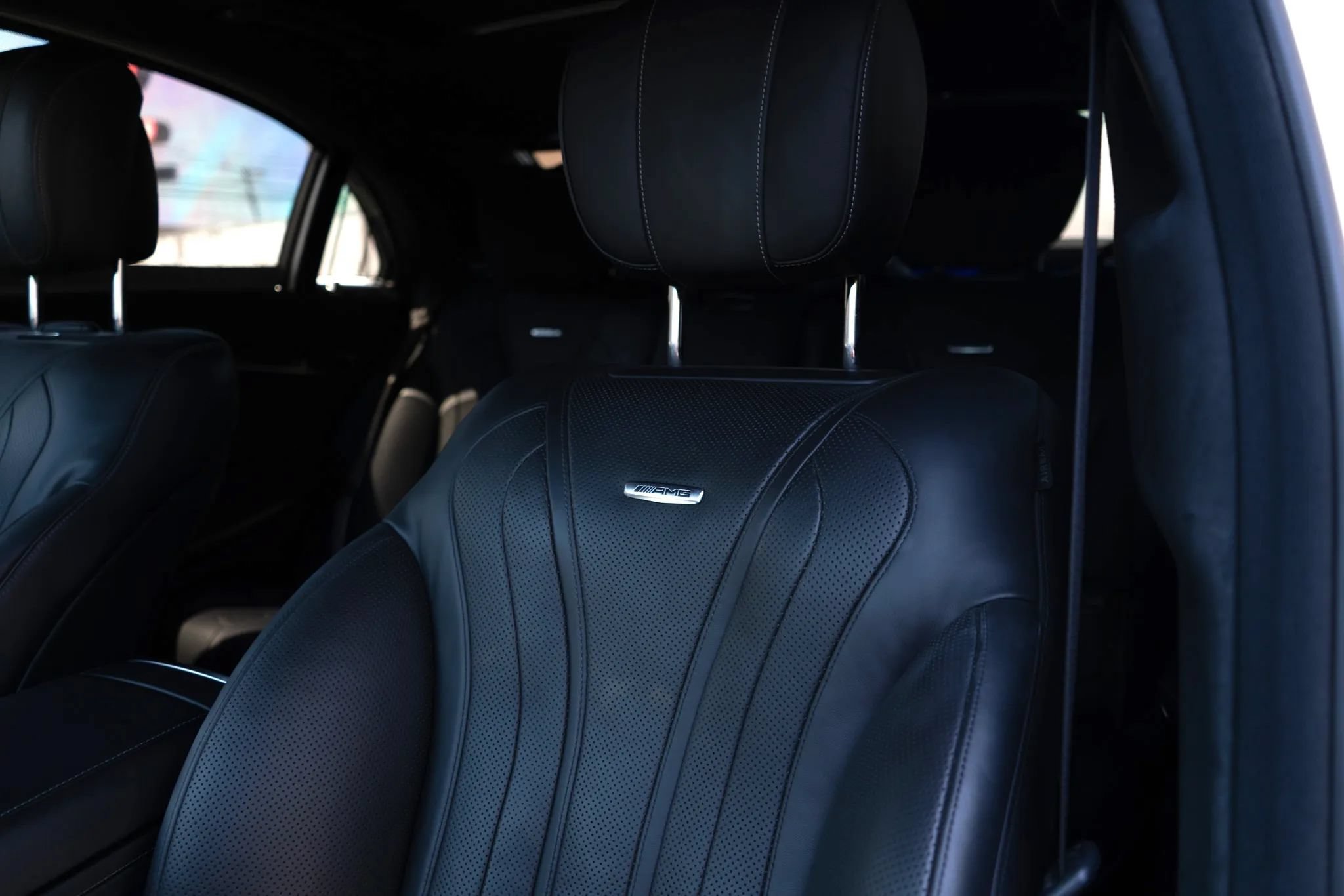 Used 2014 Mercedes-Benz S 63 AMG 4MATIC Sedan image 42