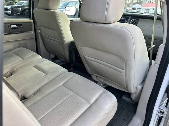 Used 2011 Ford Expedition EL XLT image 25