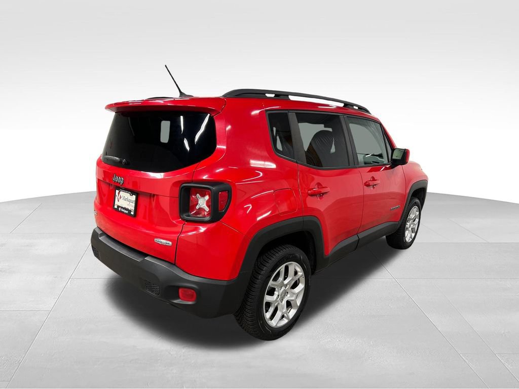 Used 2017 Jeep Renegade Latitude AWD/4WD image 10