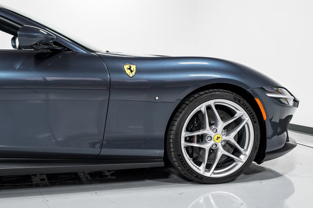 Used 2024 Ferrari Roma Spider RWD image 49