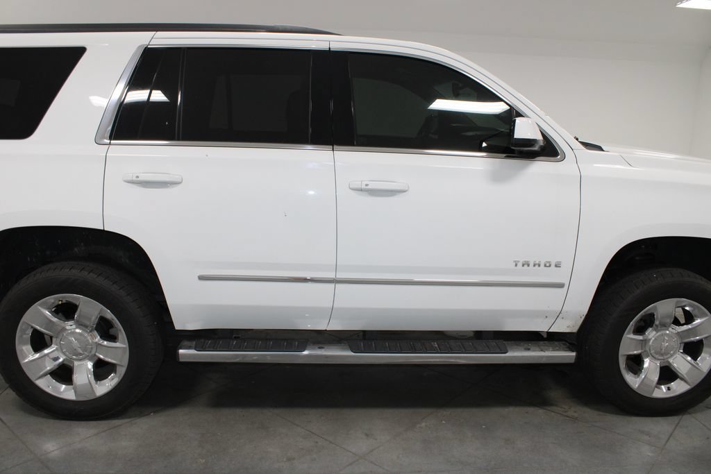 Used 2017 Chevrolet Tahoe LT w/ LT Signature Package RWD image 11