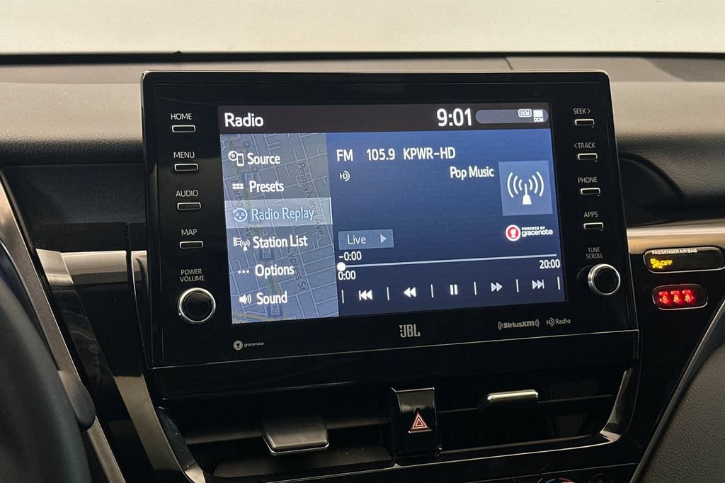 Used 2021 Toyota Camry XLE w/ Navigation Package FWD image 17
