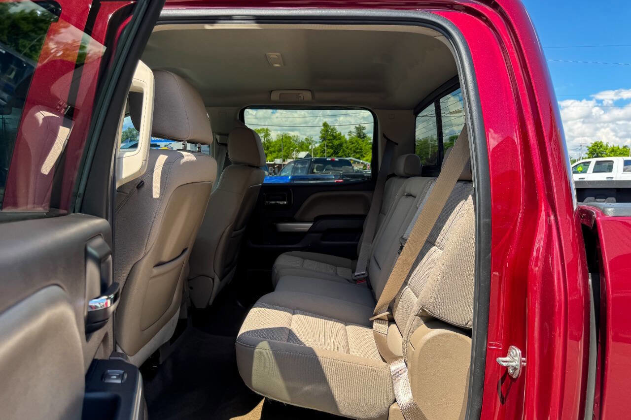 Used 2015 Chevrolet Silverado 1500 LT w/ All Star Edition AWD/4WD image 18