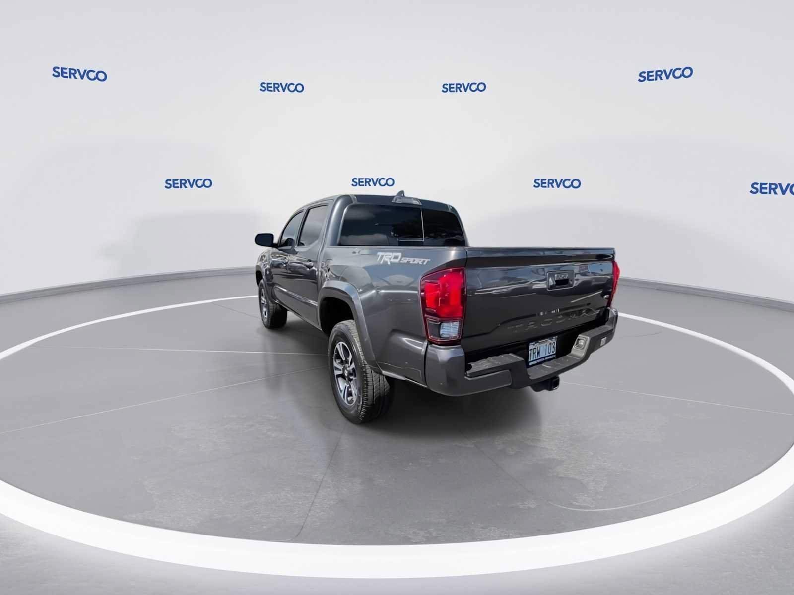 Used 2018 Toyota Tacoma TRD Sport RWD image 6