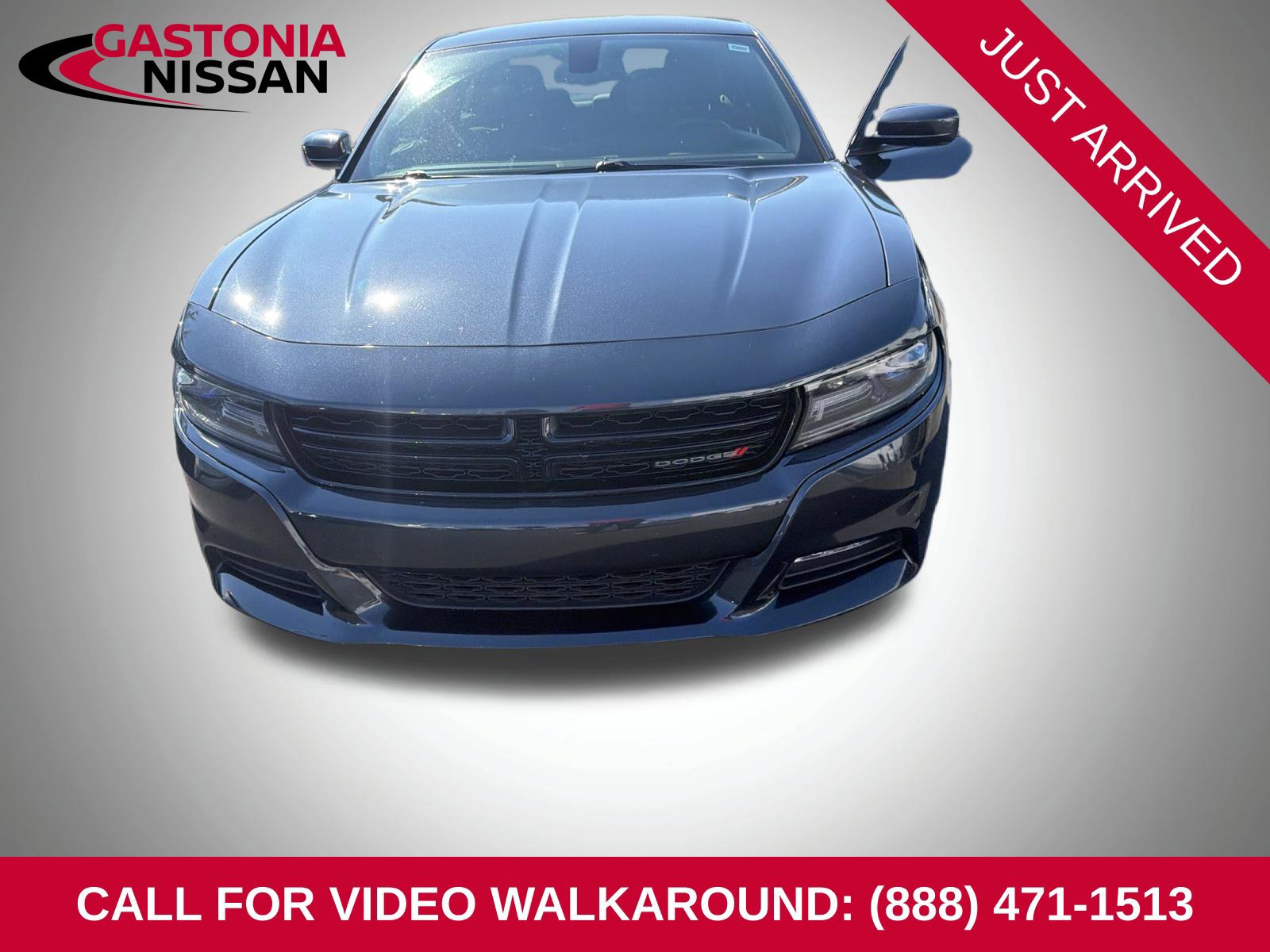 Used 2016 Dodge Charger SXT RWD image 1