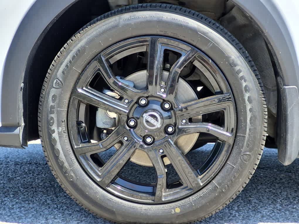 Used 2023 Nissan Kicks SR w/ SR Premium Package FWD image 6