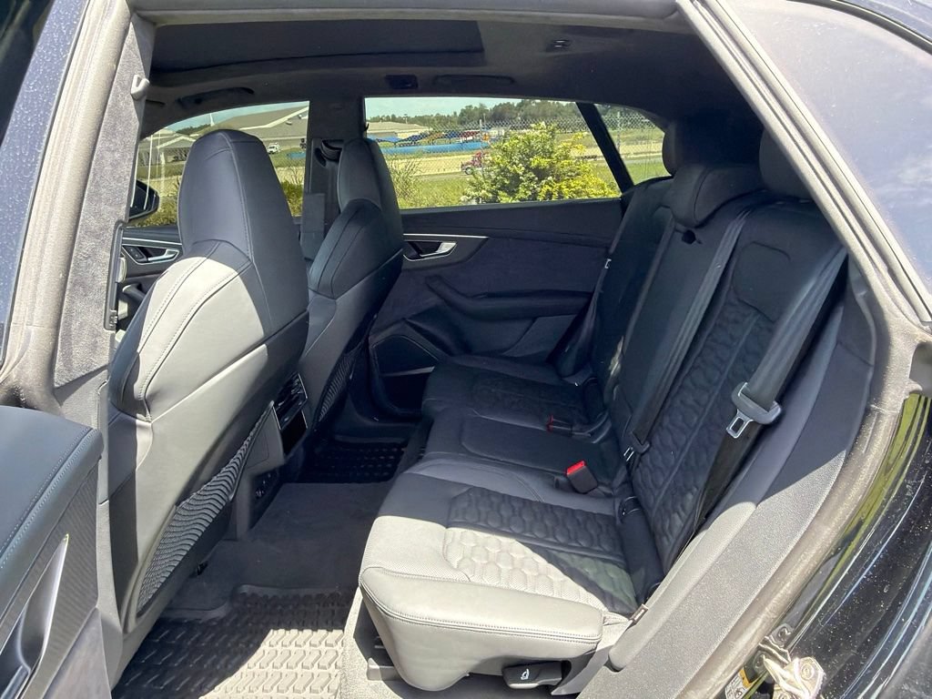 Used 2026 Audi RS Q8 performance AWD/4WD image 8