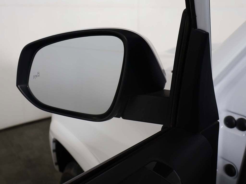 Used 2024 Toyota 4Runner TRD Off-Road Premium image 33