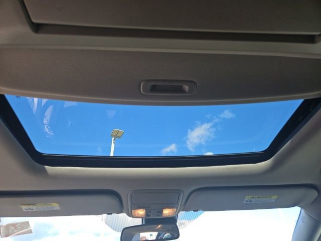 Used 2016 Honda Odyssey Touring Elite image 41