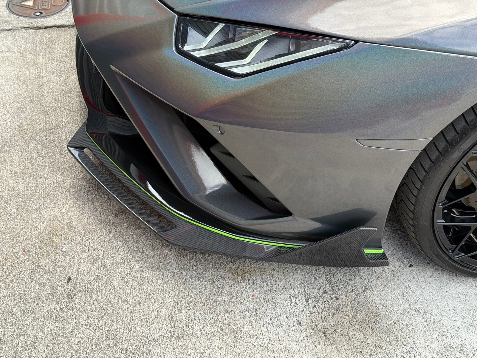 Used 2021 Lamborghini Huracan EVO image 28