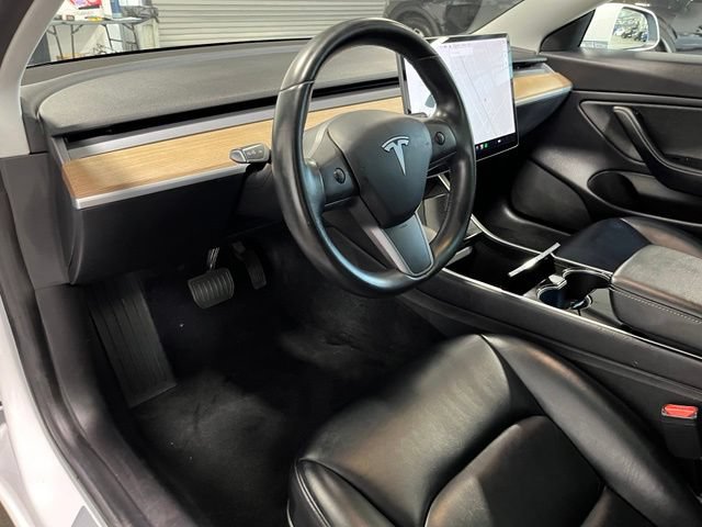 Used 2019 Tesla Model 3 Long Range RWD image 19