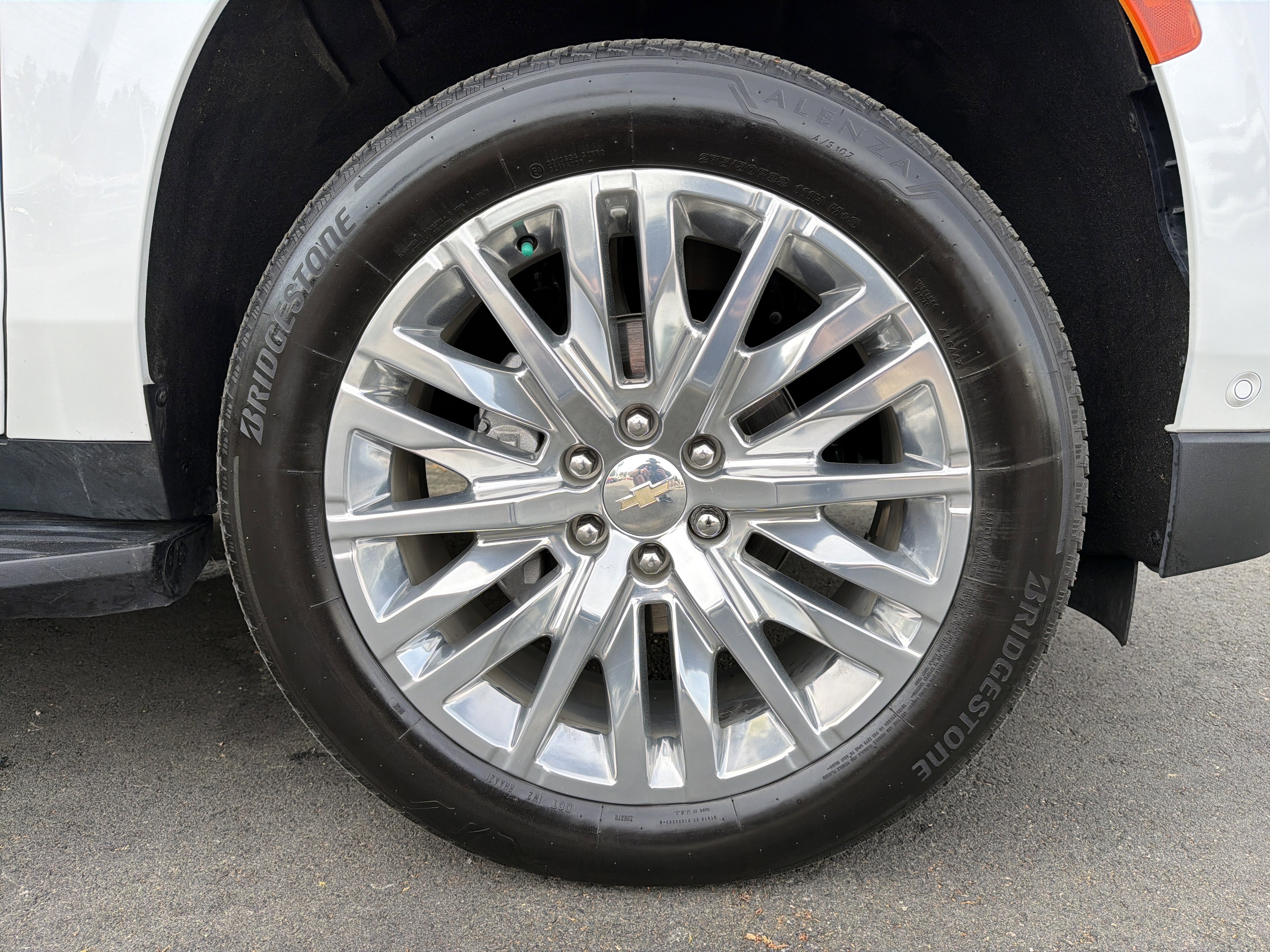 Used 2023 Chevrolet Tahoe High Country w/ Advanced Technology Package AWD/4WD image 13