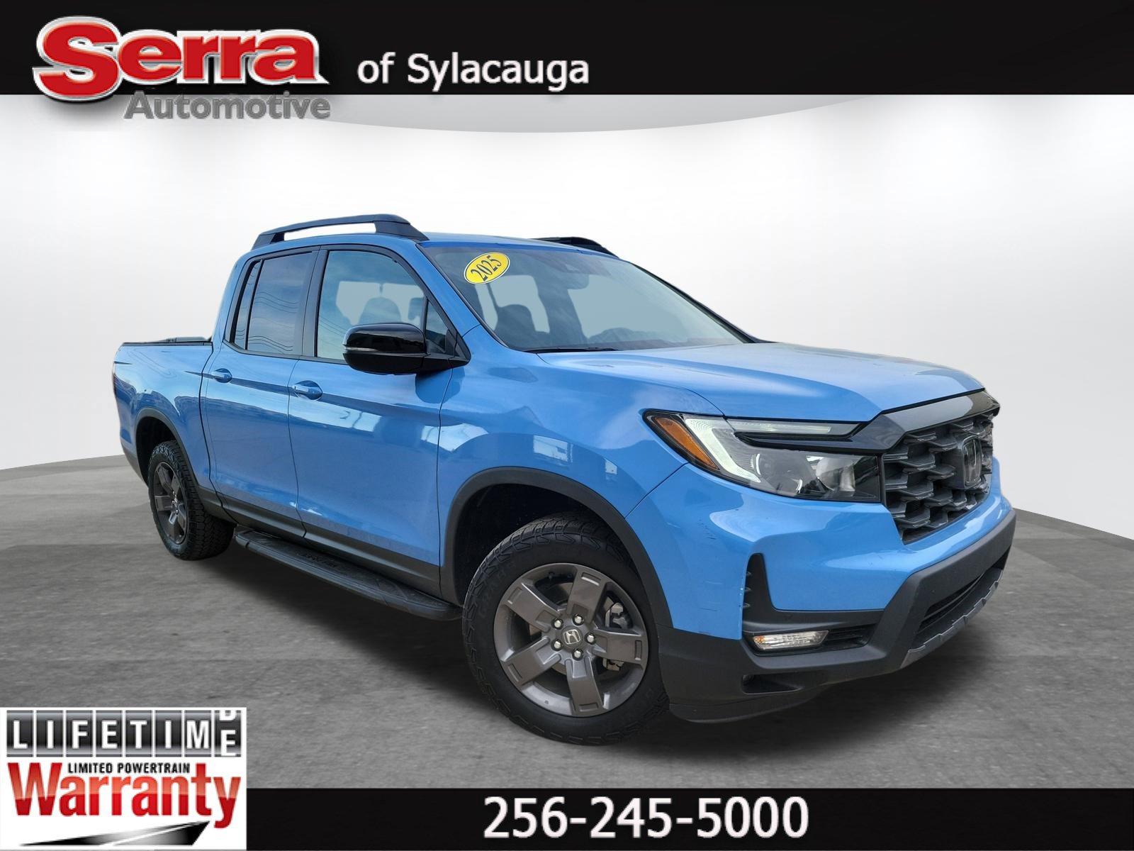 Used 2025 Honda Ridgeline TrailSport image 1
