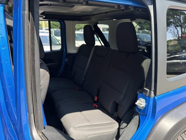 Used 2022 Jeep Wrangler Unlimited Sport AWD/4WD image 18