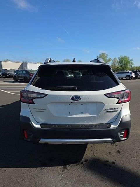 Used 2020 Subaru Outback Touring XT image 5
