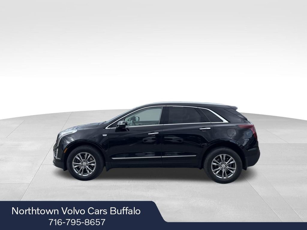 Used 2021 Cadillac XT5 Premium Luxury AWD/4WD image 2