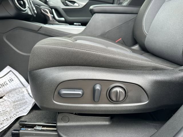 Used 2024 Chevrolet Blazer LT w/ Convenience Package image 16