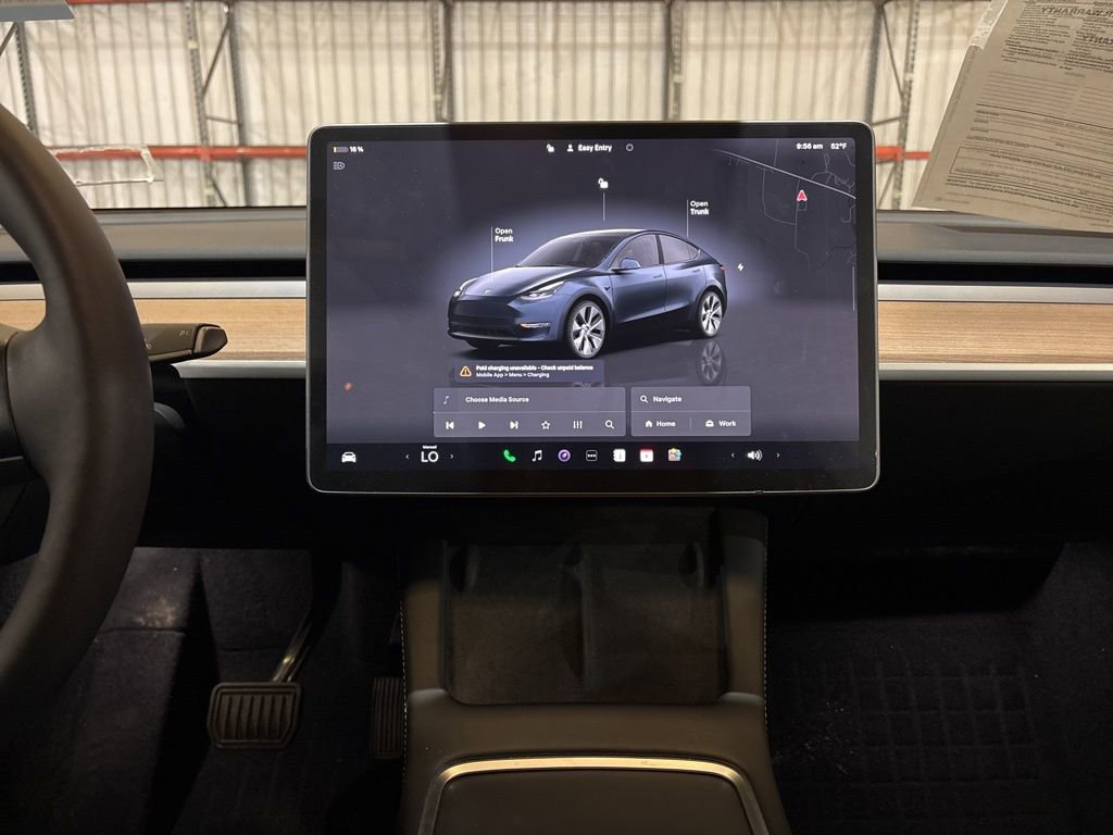 Used 2024 Tesla Model Y Long Range image 28