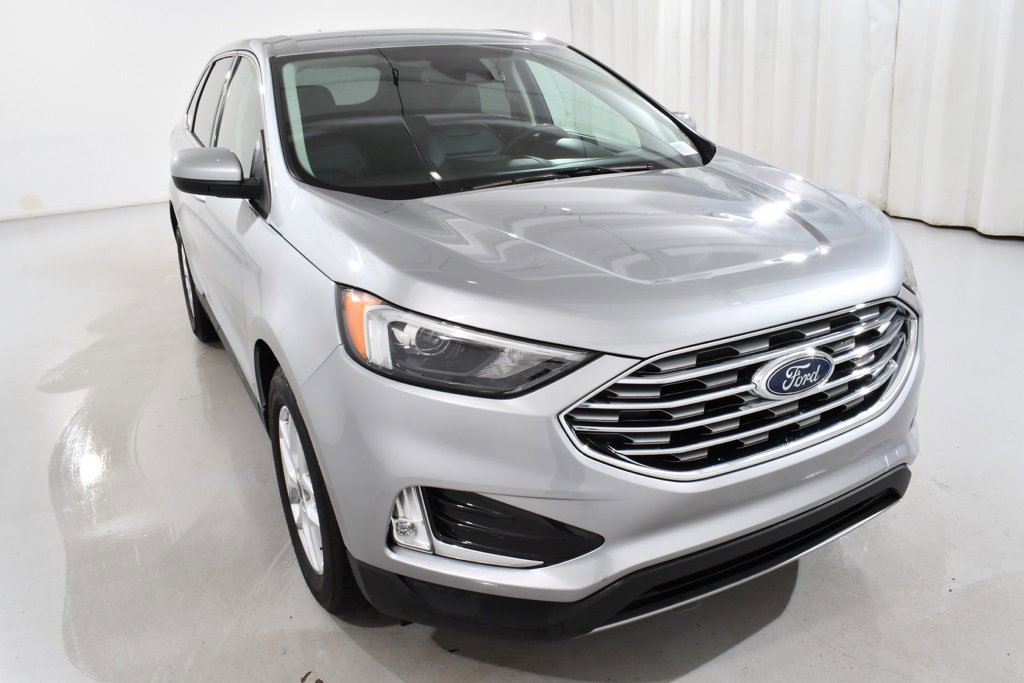 Used 2022 Ford Edge SEL w/ Convenience Package image 4
