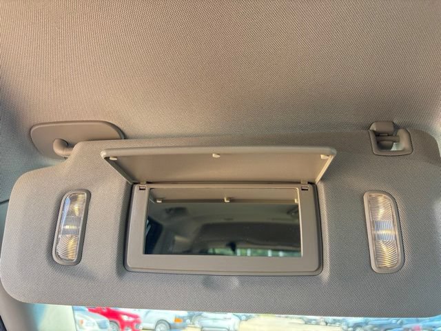 Used 2018 GMC Yukon SLT w/ Open Road Package RWD image 28
