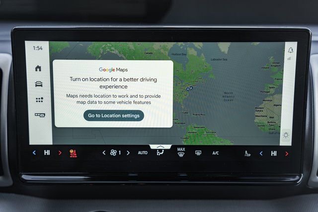 Used 2025 Ford Expedition Active image 36