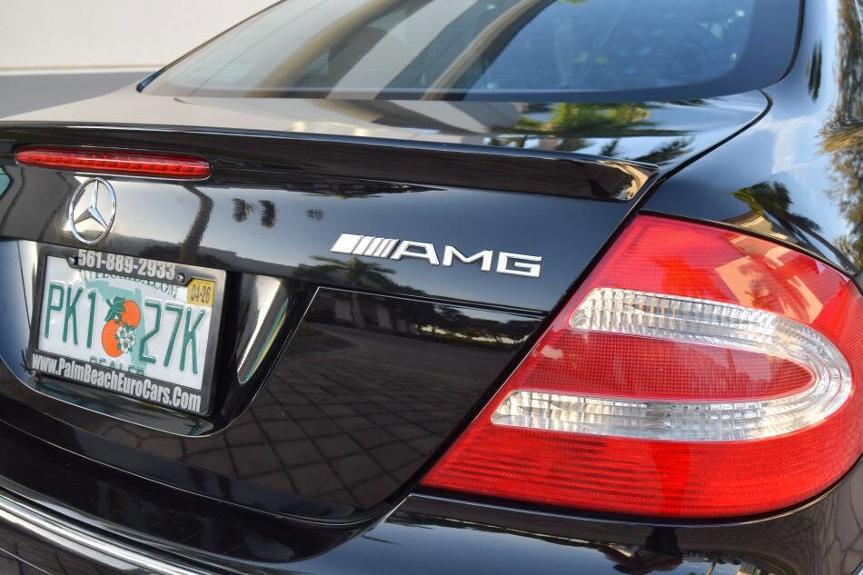 Used 2003 Mercedes-Benz CLK 55 AMG Coupe image 21