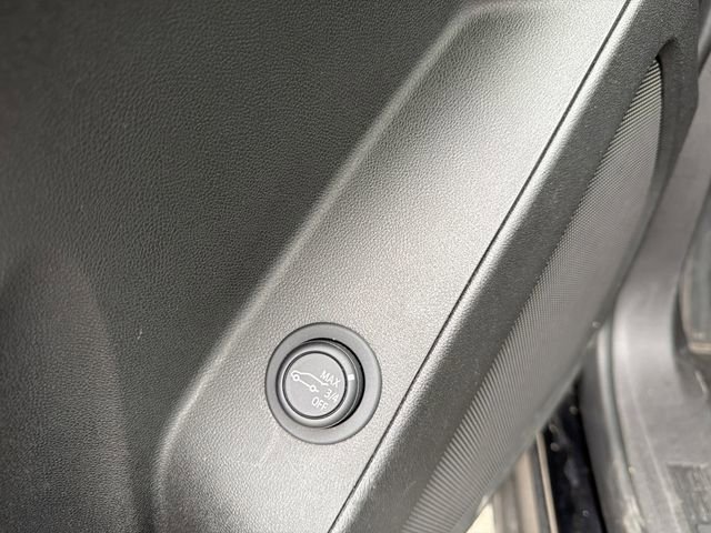 Used 2024 Chevrolet Equinox LT AWD/4WD image 36