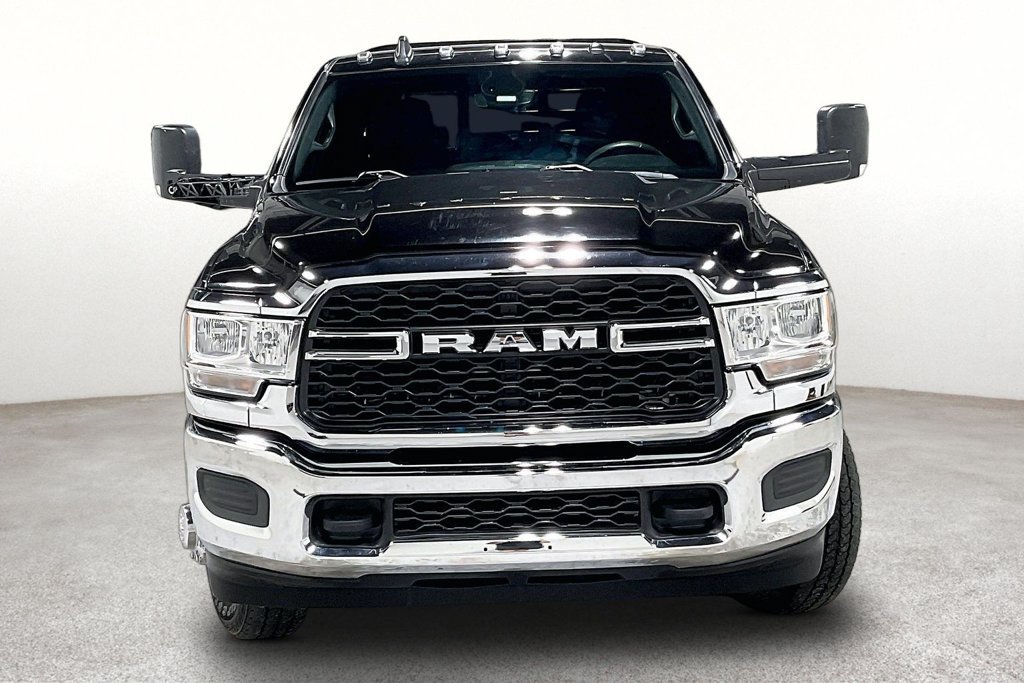 Used 2022 RAM 3500 Tradesman AWD/4WD image 4