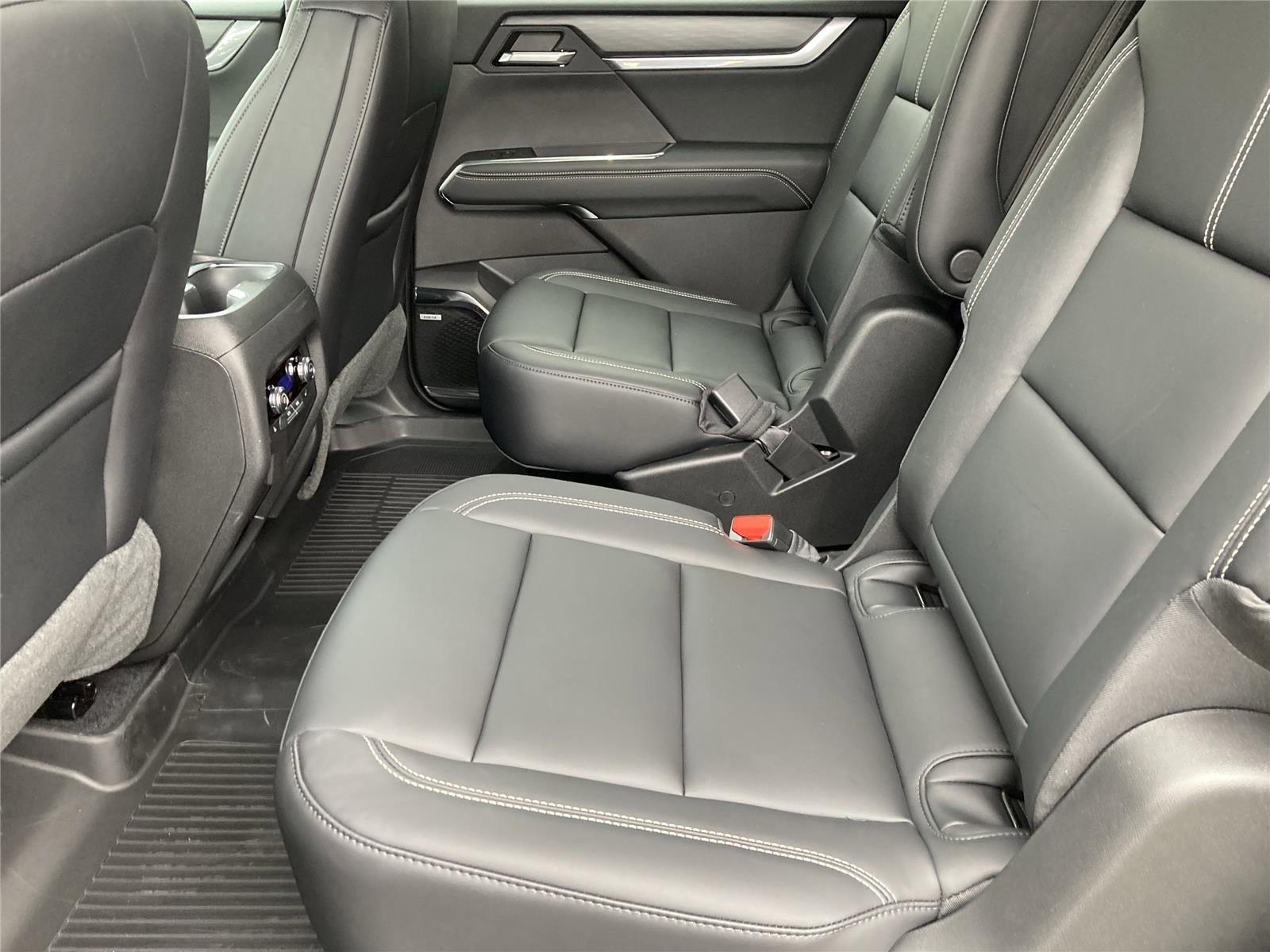 New 2026 GMC Acadia Elevation w/ Black Edition image 22