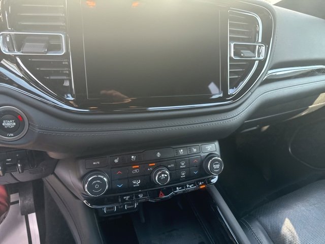 Used 2021 Dodge Durango Citadel w/ Premium Entertainment Group image 18