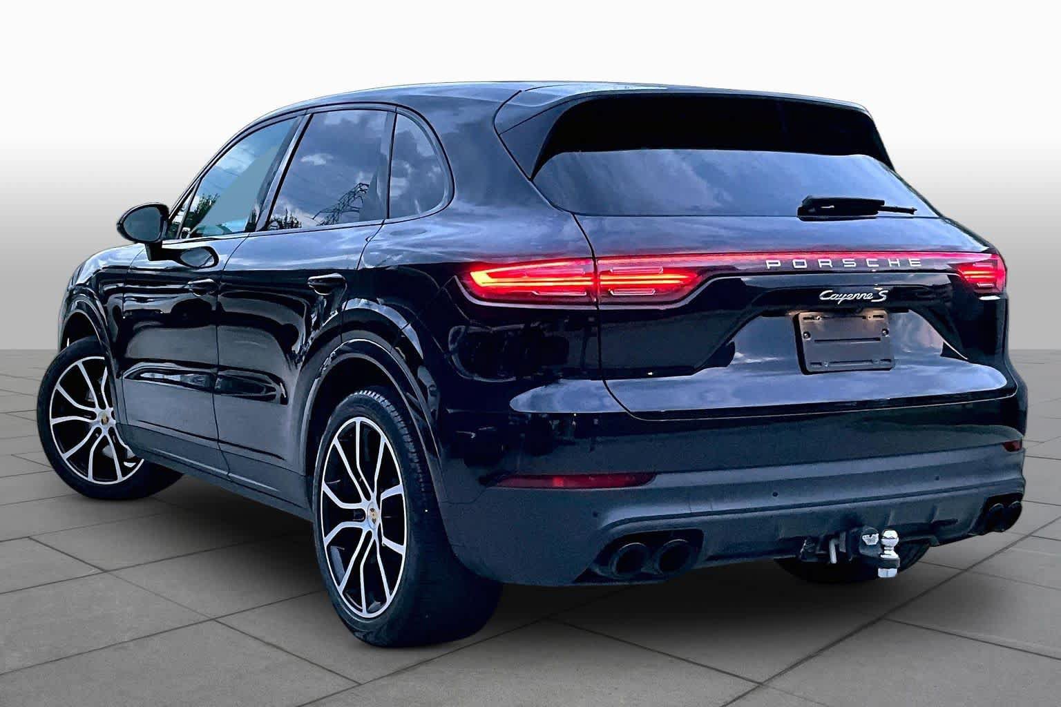 Used 2019 Porsche Cayenne S AWD/4WD image 11
