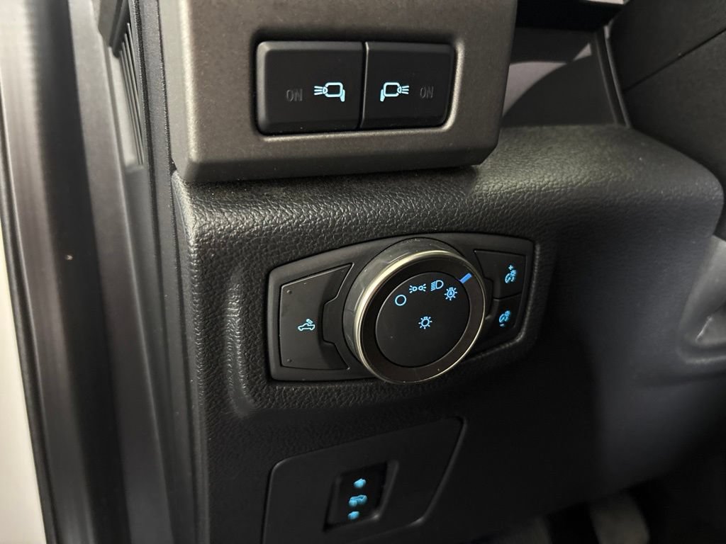 Used 2018 Ford F150 Raptor w/ Equipment Group 802A Luxury AWD/4WD image 25
