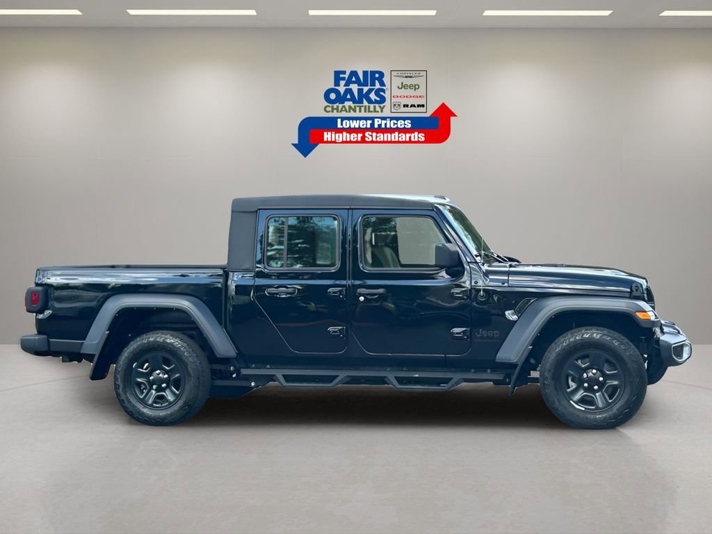 Certified 2023 Jeep Gladiator Sport w/ Trailer Tow Package image 6