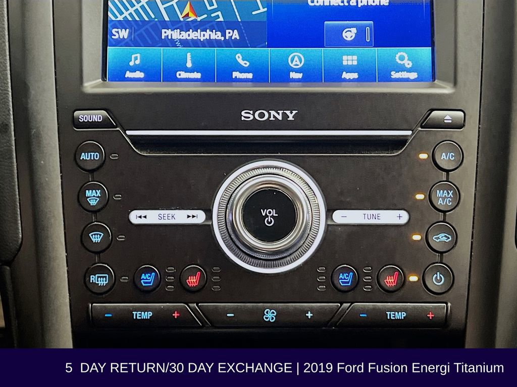 Used 2019 Ford Fusion Energi Titanium image 21