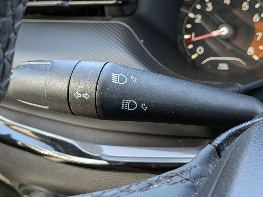 Used 2023 Jeep Compass Altitude image 25