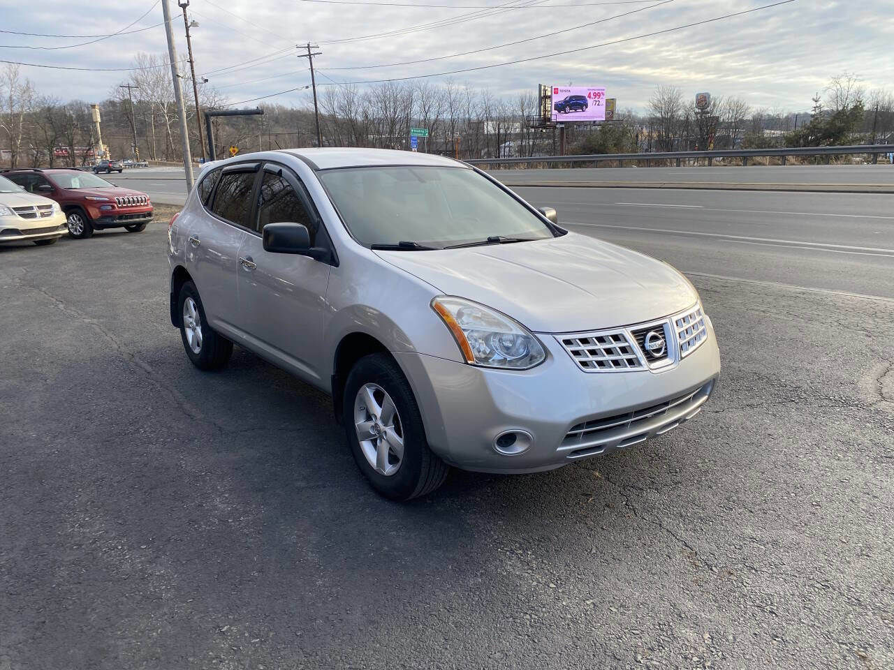 Used 2010 Nissan Rogue S w/ 360 Degree Value Pkg image 4