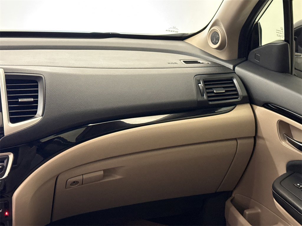Used 2020 Honda Ridgeline RTL-E image 19
