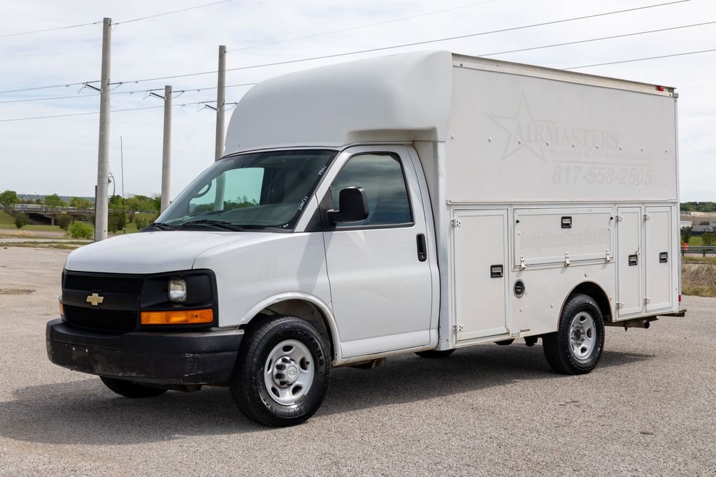 Used 2014 Chevrolet Express 3500 RWD image 3