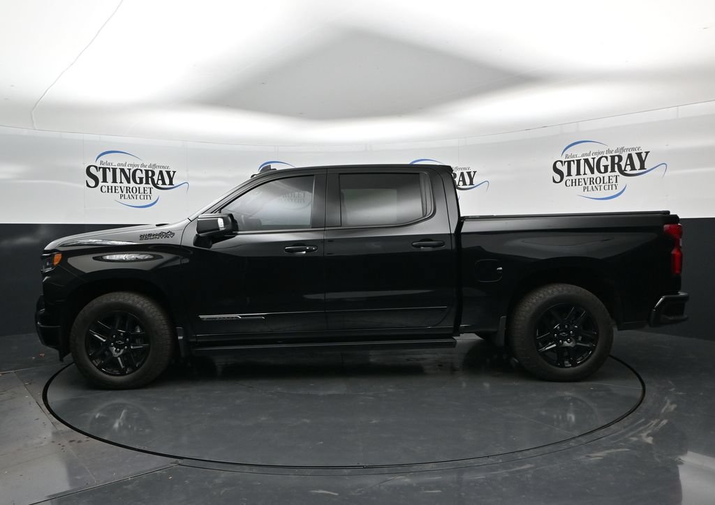 Certified 2025 Chevrolet Silverado 1500 High Country w/ Midnight Edition RWD image 4