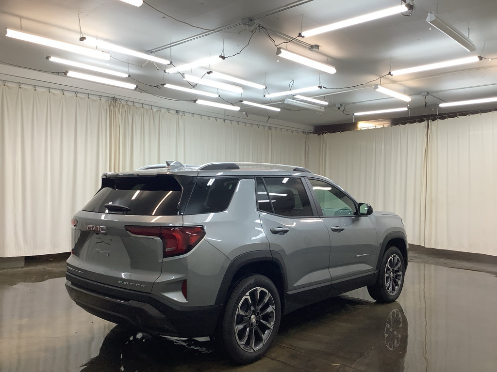 New 2027 GMC Terrain Elevation w/ Elevation Premium Package AWD/4WD image 5