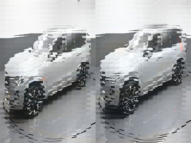 Used 2026 Volvo XC90 B6 Plus w/ Protection Package Premier image 45