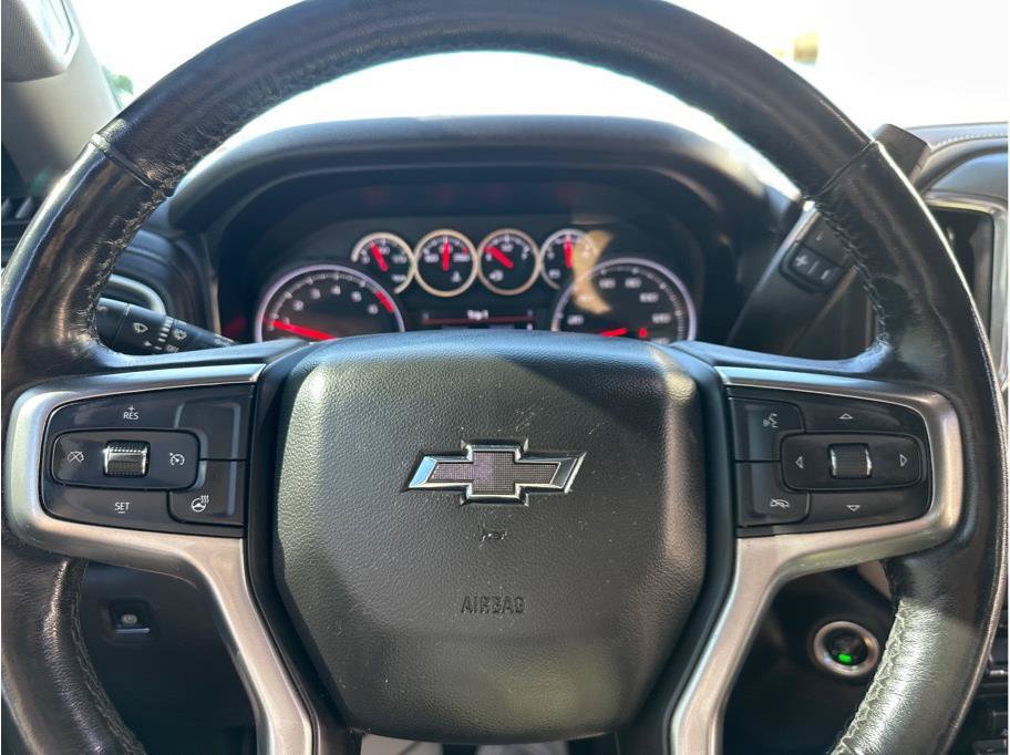 Used 2020 Chevrolet Silverado 1500 LT Trail Boss AWD/4WD image 28